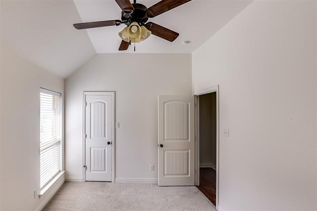 Building Photo - 112 Whitetail Dr