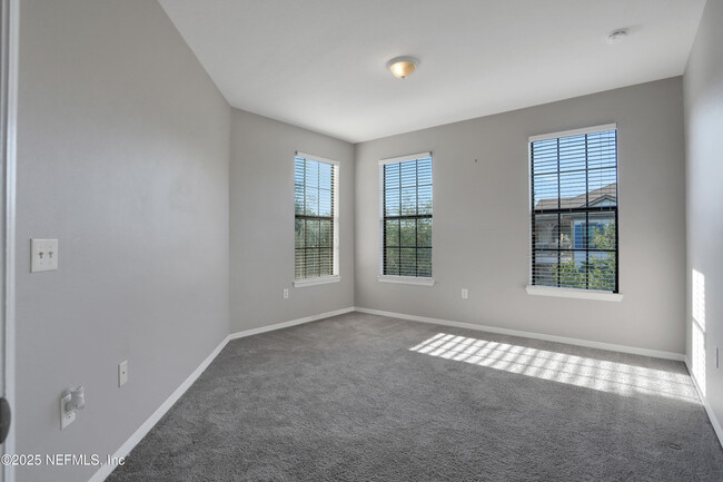 Building Photo - 12700 Bartram Park Blvd