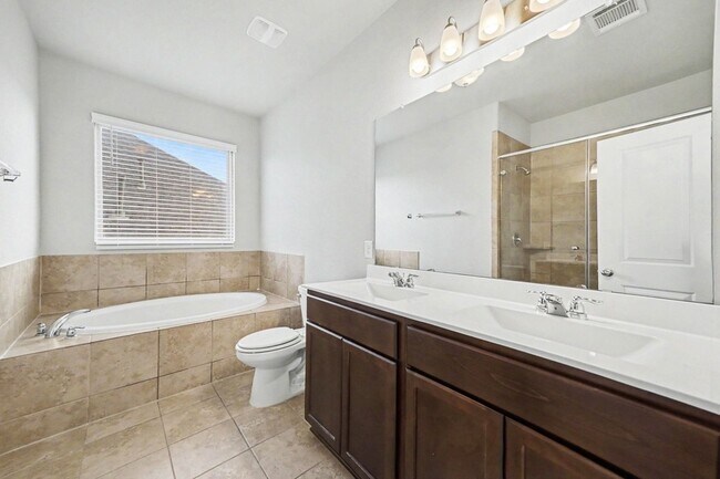 Building Photo - 17406 Tidewater Cypress Trl