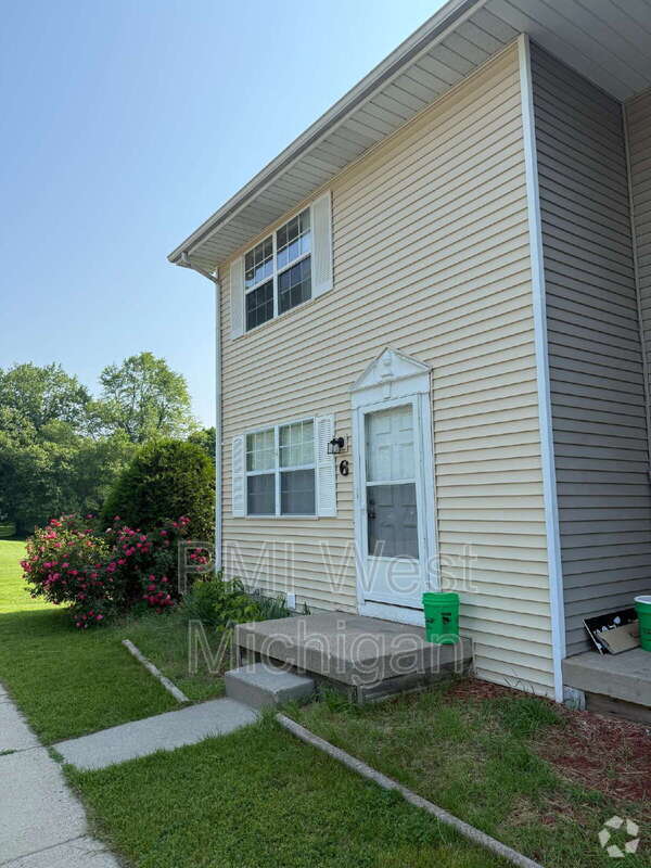 Building Photo - 4254 Bond St