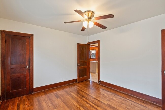 Building Photo - 818 Stafford St