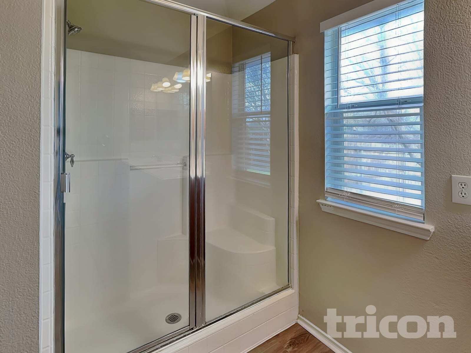 Building Photo - 10616 Lipan Trail