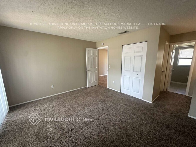 Building Photo - 1405 Barcelona Ct