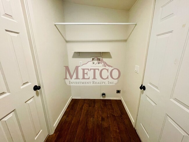 Building Photo - AVAILABLE NOW 3 Bedroom Manufactured Home ...