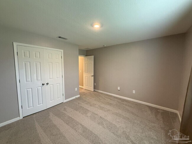 Building Photo - 3480 Blaney Dr