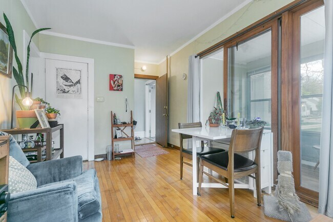 Building Photo - 2446 East Johnson Street, Unit 1