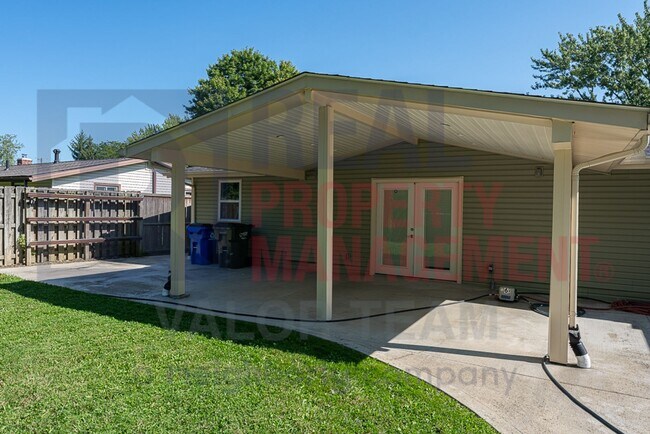 Building Photo - Exceptional Single-Story Living with Fenced Yard in Streetsboro