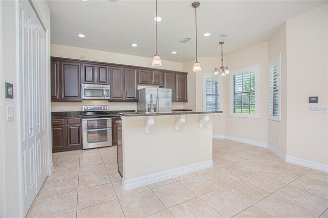 Building Photo - 10478 Stapeley Dr