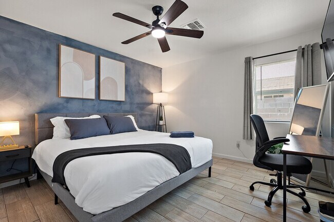 Building Photo - 2223 W Georgia Ave