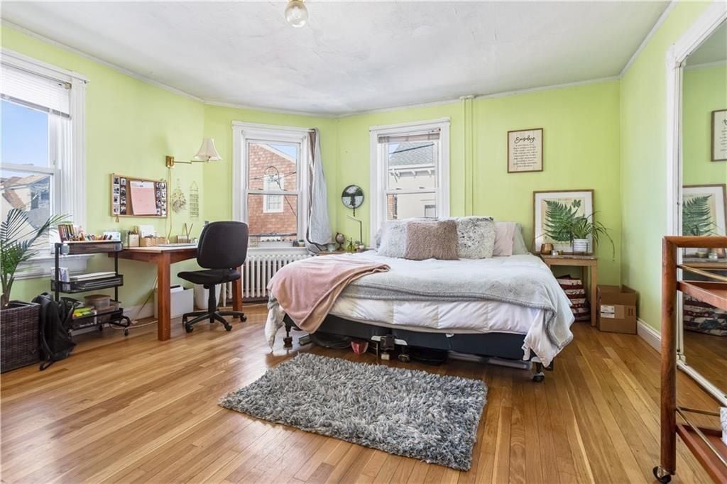 Building Photo - 35 Brewer St