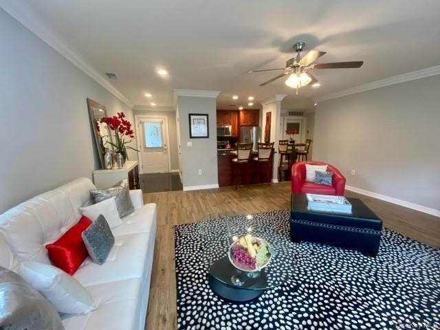 Building Photo - 59 Adams Way