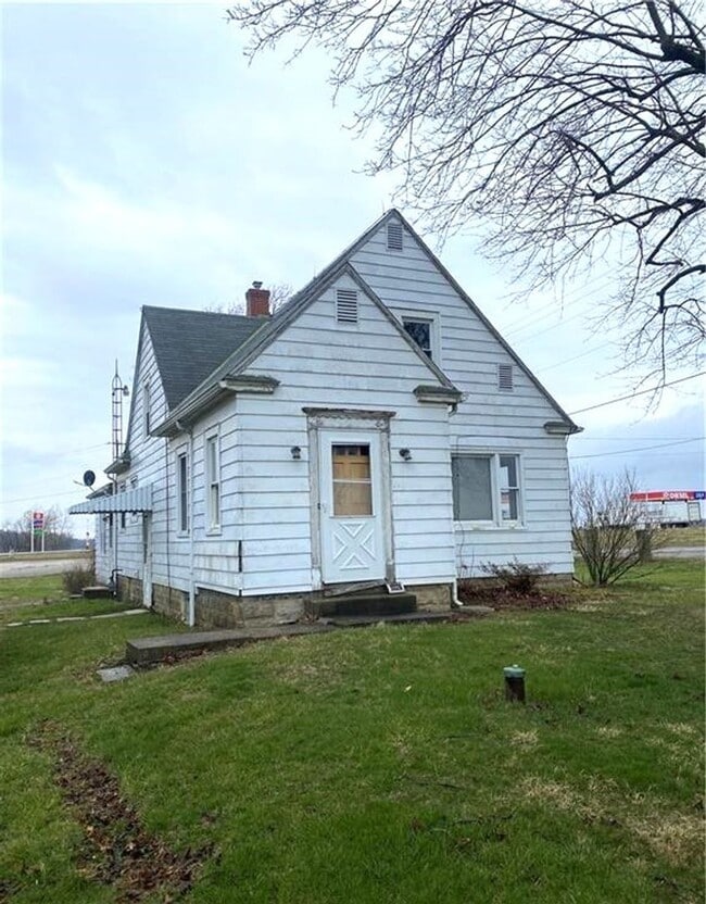 Building Photo - Three bedroom, single family home