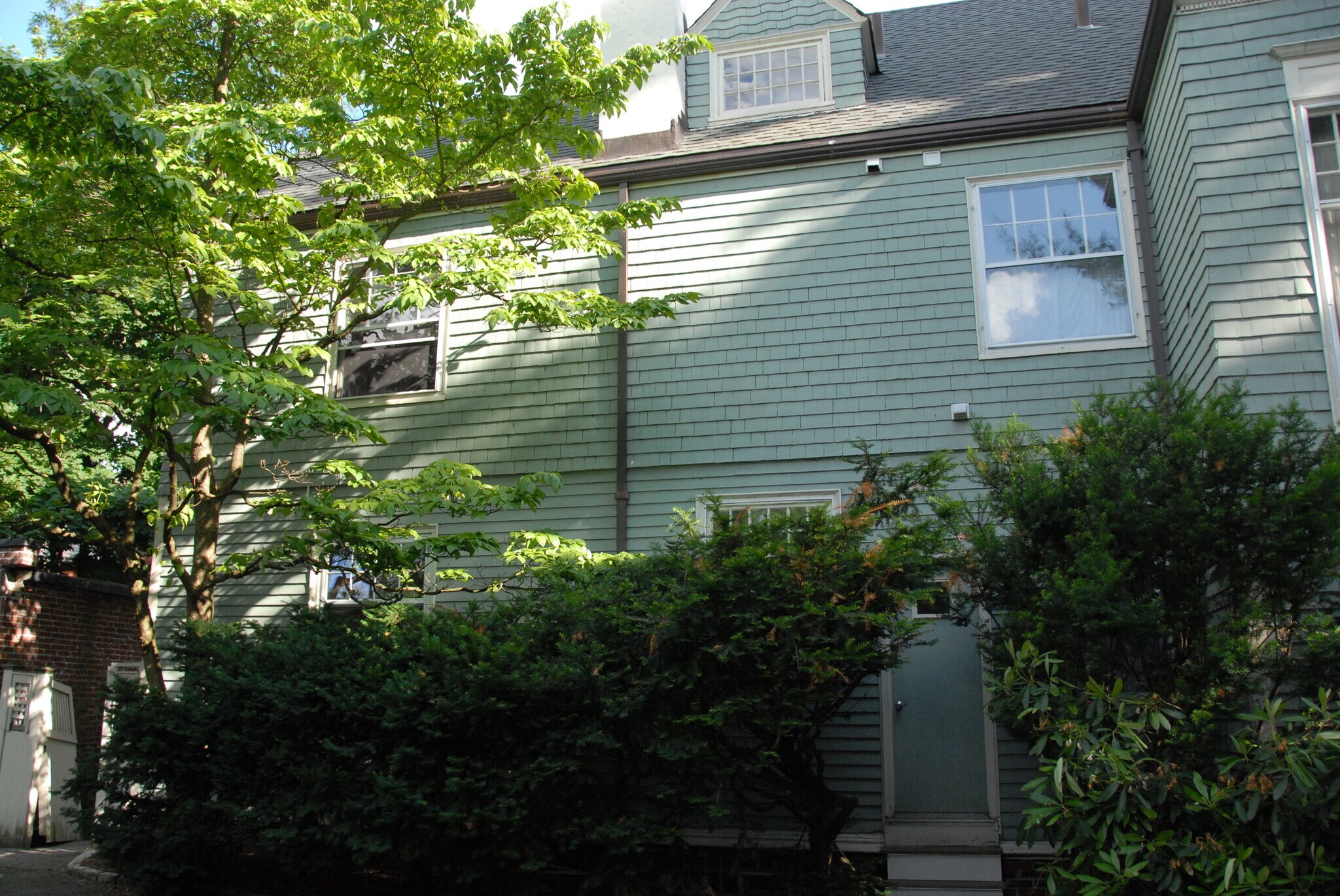 Building Photo - 440 Boylston St