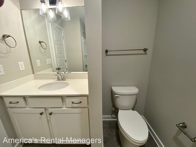 Building Photo - 3 br, 2.5 bath House - 236 Creek Run Way