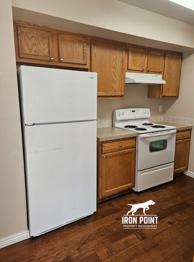 Building Photo - ELD3919