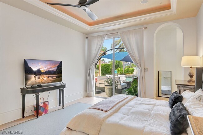 Building Photo - 2052 Isla Vista Ln