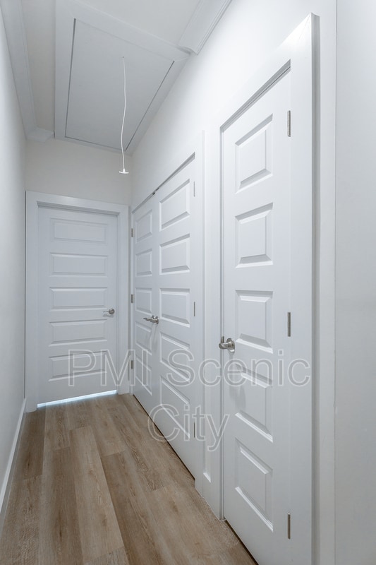 Building Photo - 1886 Young Rd SE