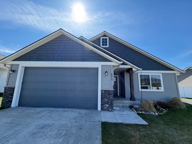 Building Photo - Rathdrum Rancher