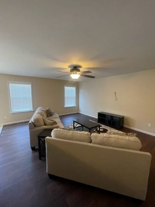 Building Photo - 153 Weatherby Landing Dr