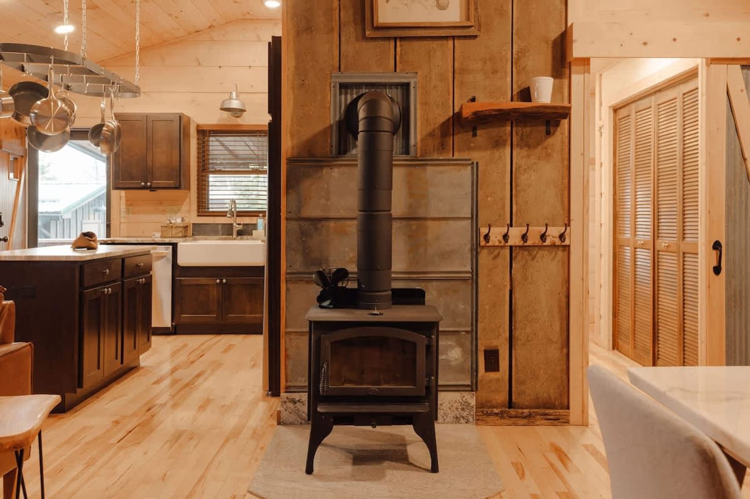 Building Photo - 521 Baywood Dr