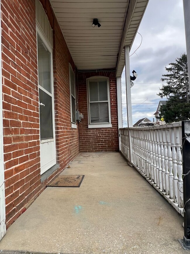 Building Photo - 201 Nashville Blvd