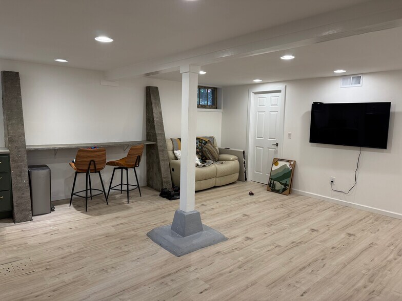 Basement living space - 1045 Pacific Ter