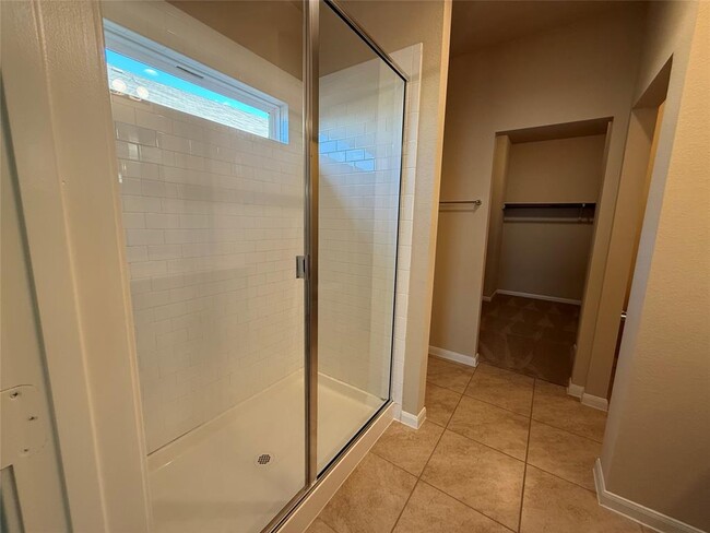 Building Photo - 6624 San Isidro Dr