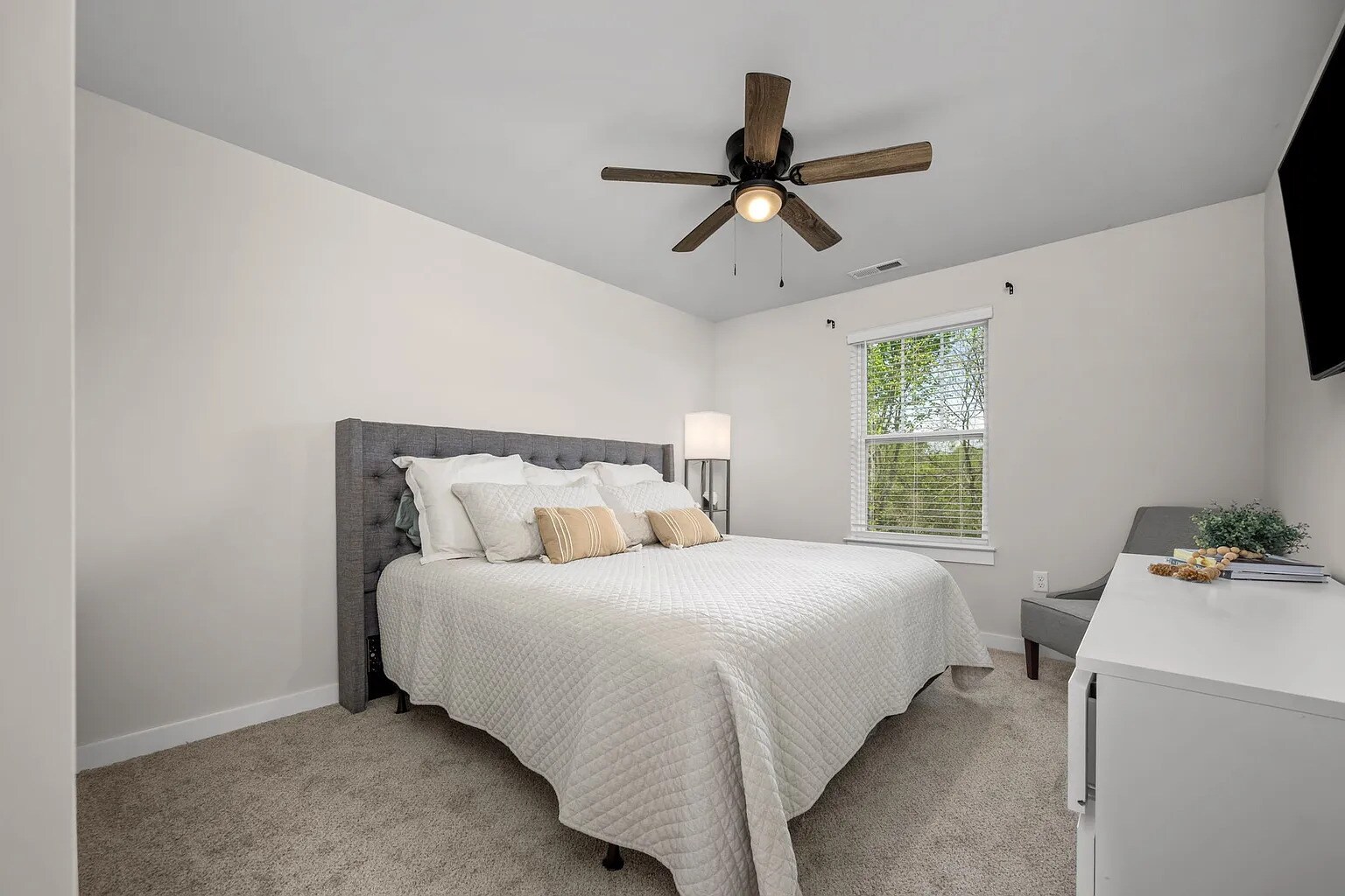 Building Photo - 4204 Aragorn Way