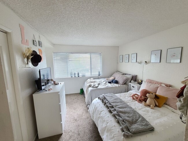 Building Photo - 2BD / 2BA Condo in Cedar Creek