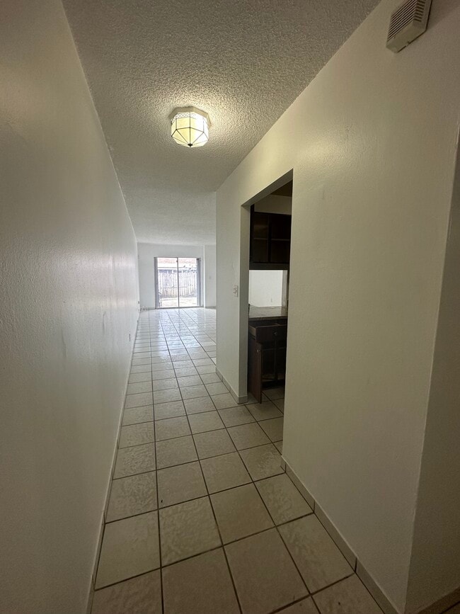 Building Photo - 21444 NW 40th Circle Ct