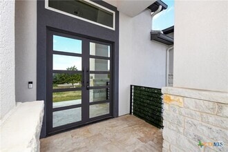 Building Photo - 114 High Point Cir
