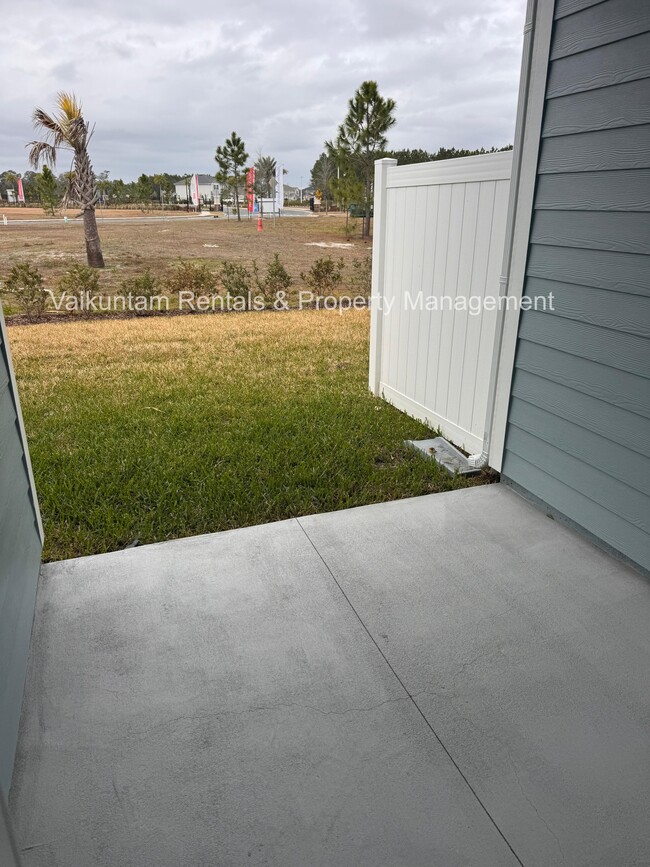 Building Photo - 91 Silver Myrtle Ct