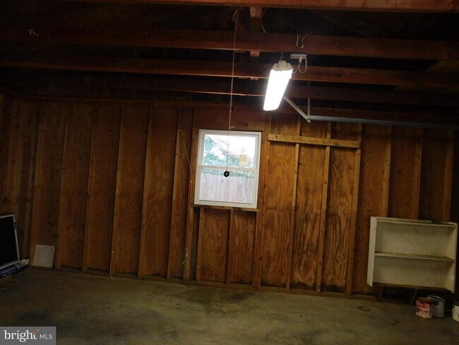 Building Photo - 10843 Harry Byrd Hwy