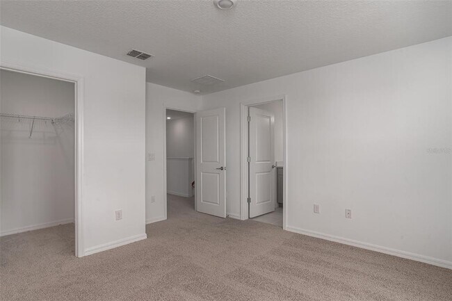 Building Photo - 11720 Glenside Ter