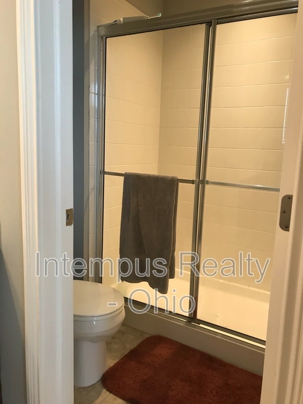 Building Photo - 5081 Dinard Way