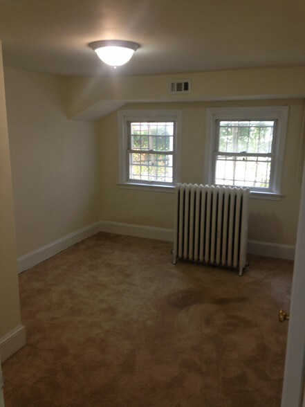 Bedroom 2 - 3204 22nd St NE