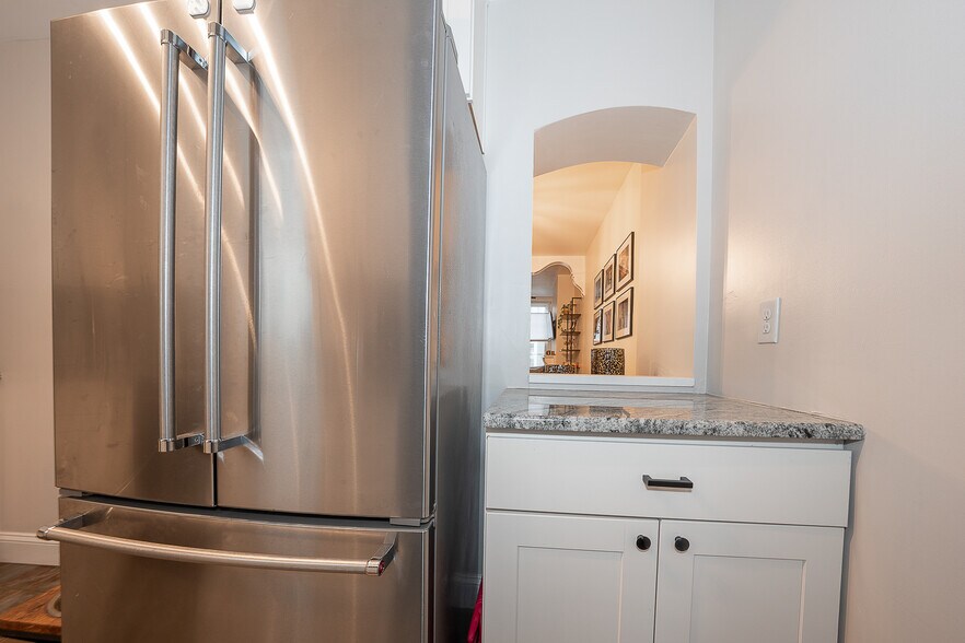 Building Photo - 759 N Judson St