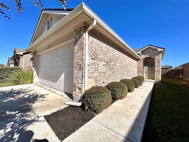 Building Photo - 408 Dubina Ave