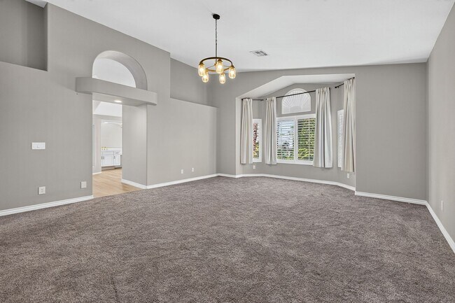 Building Photo - 8824 Cortile Dr