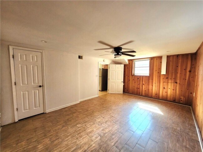 Building Photo - 2497 N Druid Hills Rd NE