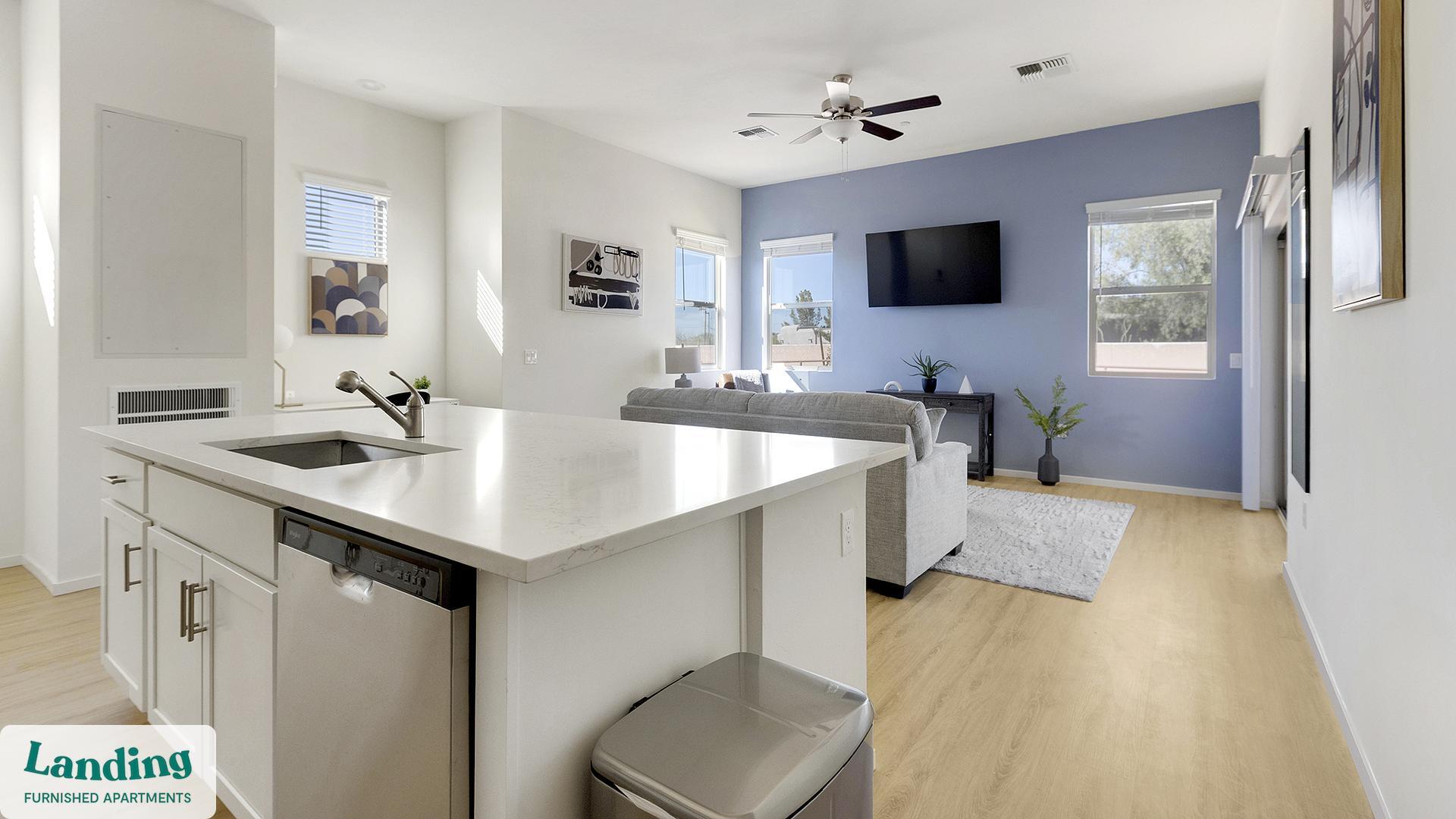 Building Photo - 5750 N La Cholla Blvd