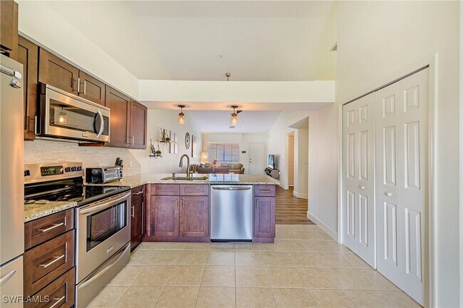 Building Photo - 26651 Rosewood Pointe Cir