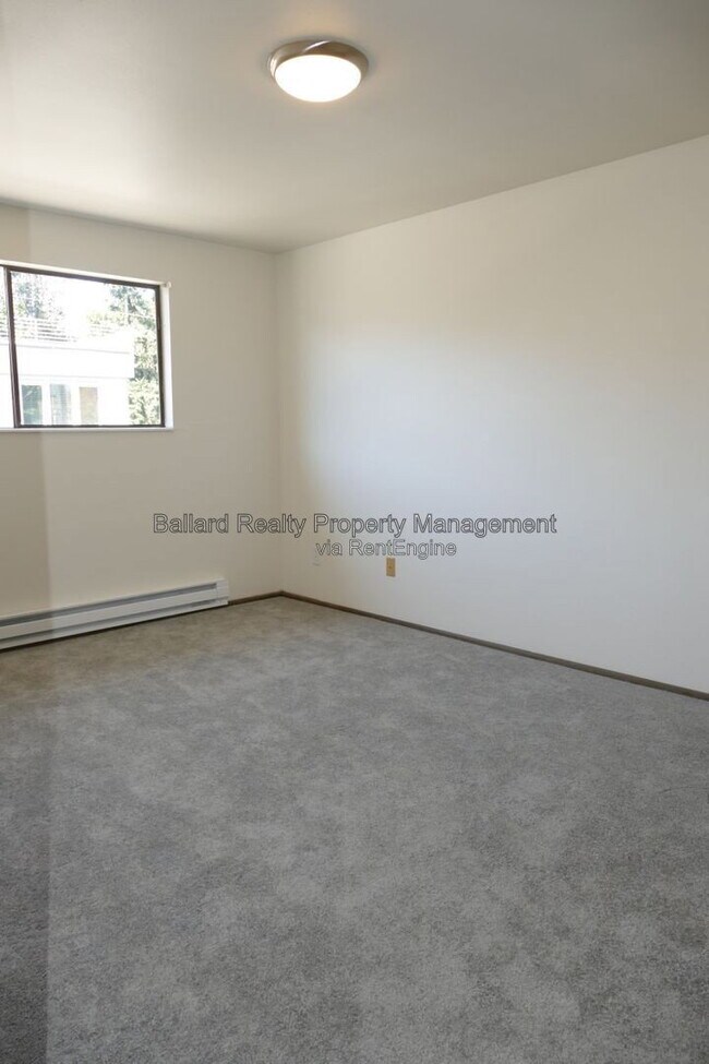 Building Photo - 3018 NW 85th St