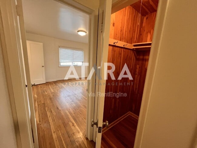 Building Photo - 1331 Thornton Ave