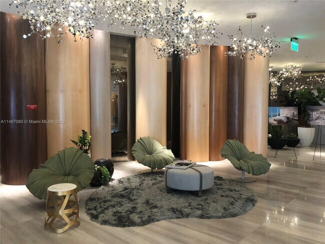 Building Photo - 488 NE 18th St