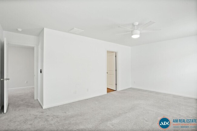 Building Photo - 127 Auditorium Rd