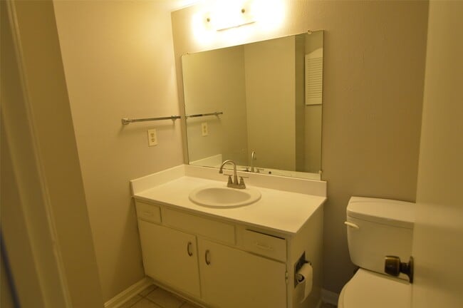 Building Photo - 14715 Barryknoll Ln