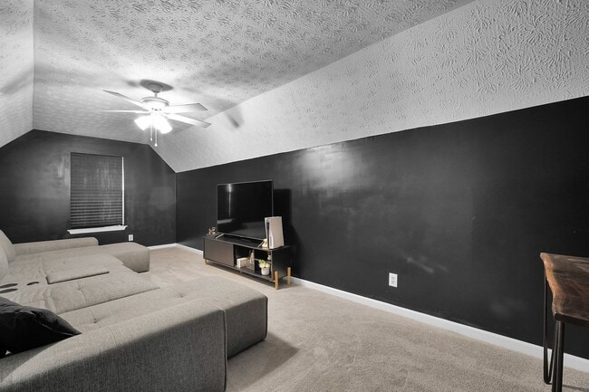 Building Photo - 234 Bordeaux Ln