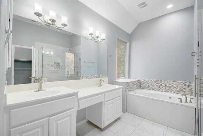 Building Photo - 6563 Needham Ln