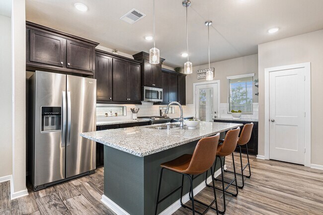 Building Photo - 7603 Green Bulrush Wy